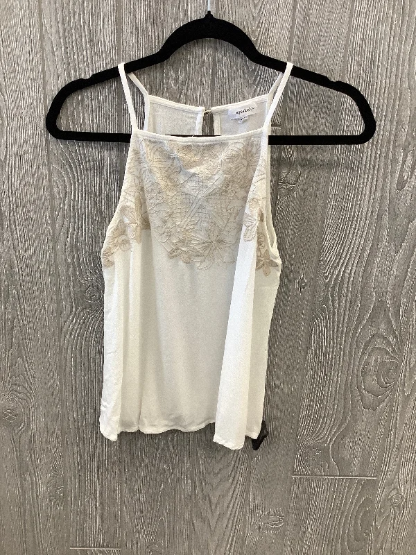 Top Sleeveless By Eyeshadow In White, Size: M