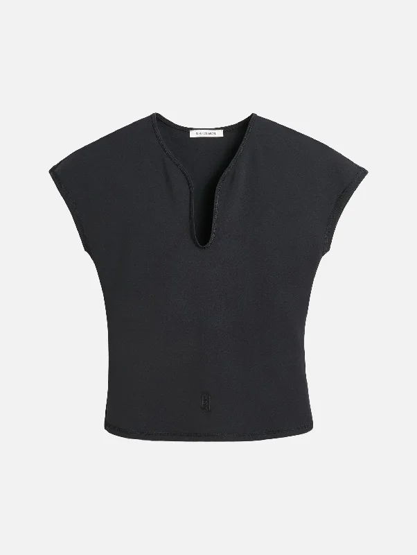 Venazia Athletic Top in Black