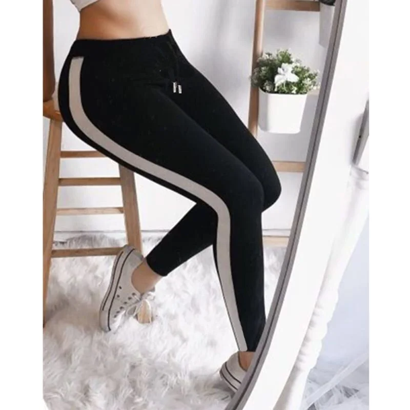 Amy Fashion - High Waist Striped Pants